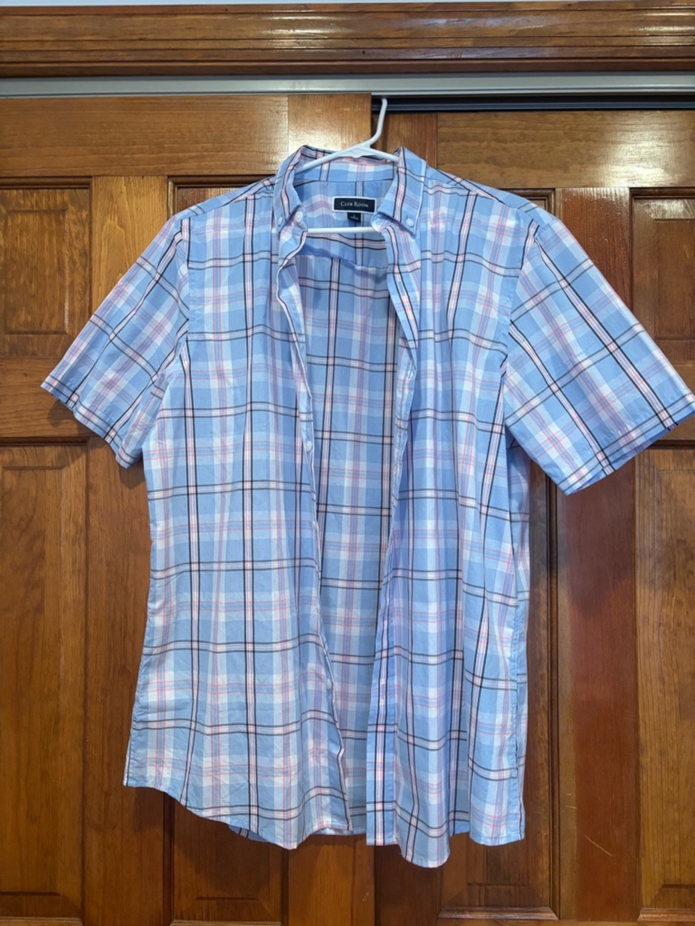 Club Room Blue and Pink Plaid Short-Sleeve Button-Down
